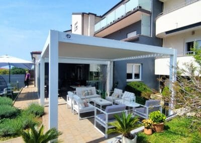 MP 4x4m bela pergola RAL9016